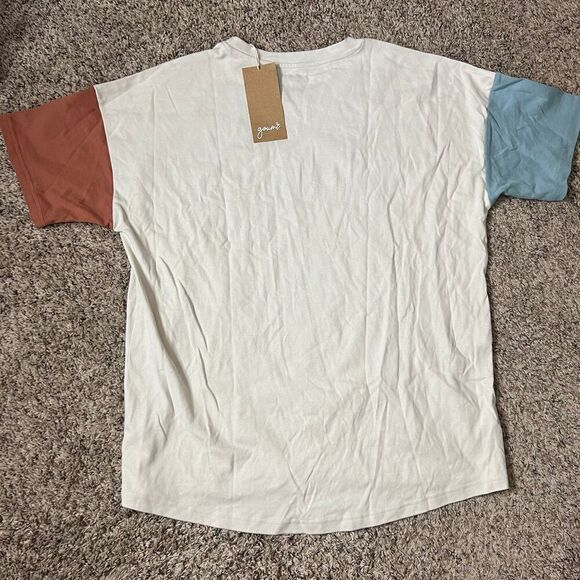 NWT Goumi Kids Chasing Happy Parent Tee SZ XS / S Oversized Unisex Short Sleeve - Picture 3 of 3